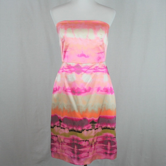 Banana Republic Dresses & Skirts - Banana Republic 100% Silk Strapless Watercolor